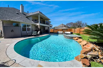 10810 Lake Raven Court, Cypress, TX 77433 - Photo 2