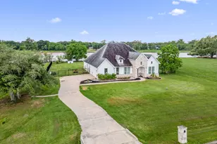 203 Cavalry Trail Dr, Rosharon, TX 77583 - Photo 34