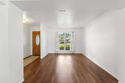 24402 Lightwoods Drive, Houston, TX 77336 - Photo 10