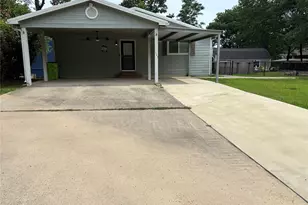 311 Casablanca Dr, Point Blank, TX 77364 - Photo 4