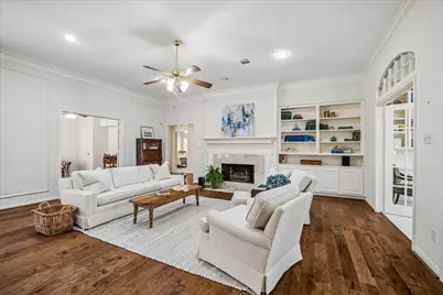 1830 Breezin Court, The Woodlands, TX 77380 - Photo 10