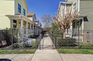 1047 W 16th St, Houston, TX 77008 - Photo 36