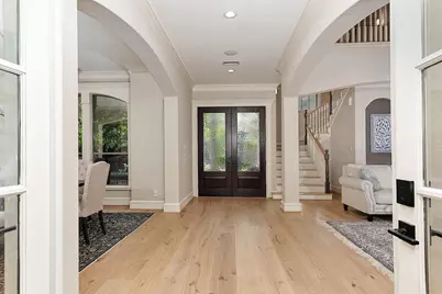 19 Hunnewell Way, The Woodlands, TX 77382 - Photo 10