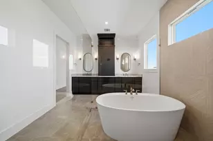 825 Stable Sands Wy, League City, TX 77573 - Photo 32