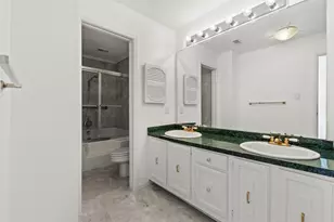 2409 Bering Dr, Houston, TX 77057 - Photo 24