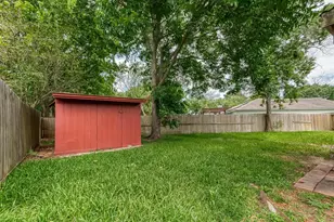 11647 Corkwood Dr, Houston, TX 77089 - Photo 40