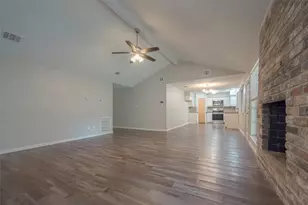 11647 Corkwood Dr, Houston, TX 77089 - Photo 8
