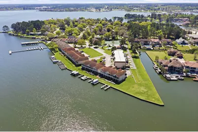 2 Regency Point, Conroe, TX 77356 - Photo 40