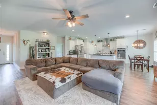 122 Maryville Ln, Liberty, TX 77575 - Photo 6