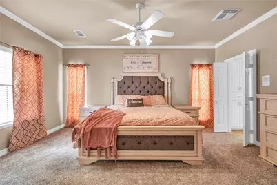 208 River Oaks Drive, Lake Jackson, TX 77566 - Photo 18