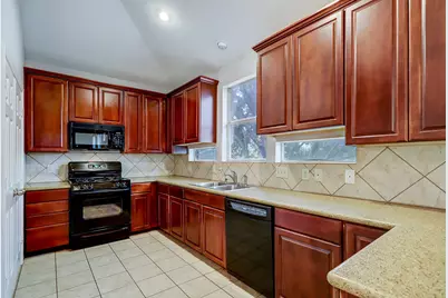 2211 Roy Street #B, Houston, TX 77007 - Photo 10