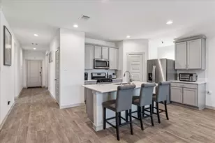 1115 Della Ln, Rosharon, TX 77583 - Photo 4