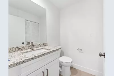 2829 Timmons Lane #202, Houston, TX 77027 - Photo 10