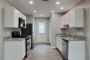 19203 Canaras Ct, Katy, TX 77449 - Photo 4
