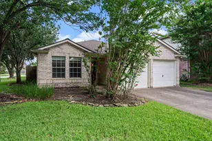 19307 Royal Isle Dr, Tomball, TX 77375 - Photo 1