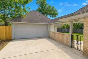 6630 Sumner Isle Ct, Spring, TX 77379 - Photo 30