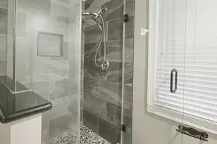 1431 Walnut Ln, Houston, TX 77339 - Photo 16