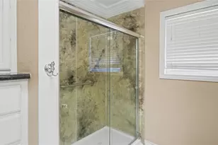 1431 Walnut Ln, Houston, TX 77339 - Photo 20