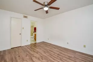 9700 Leawood Blvd, Houston, TX 77099 - Photo 12