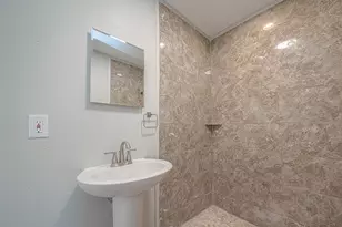 2415 Lidstone St, Houston, TX 77023 - Photo 30