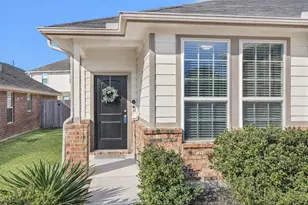 419 Terra Vis Cir, Montgomery, TX 77356 - Photo 2