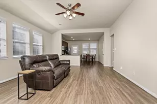 419 Terra Vis Cir, Montgomery, TX 77356 - Photo 4