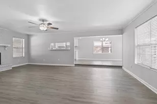 123 Lone Oak Dr, Highlands, TX 77562 - Photo 4