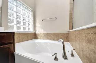 215 Callavance, Sugar Land, TX 77479 - Photo 32