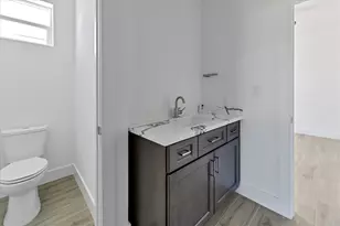 939 Lake View Dr, Montgomery, TX 77356 - Photo 24
