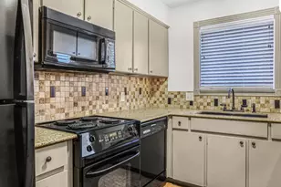 4410 T C Jester Blvd, Houston, TX 77018 - Photo 6