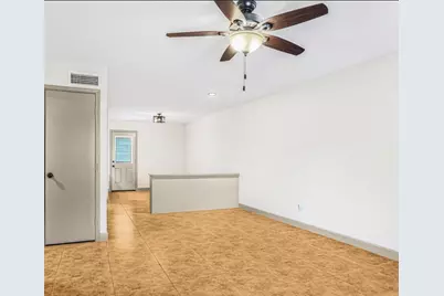 4410 Tc Jester Boulevard #13, Houston, TX 77018 - Photo 4