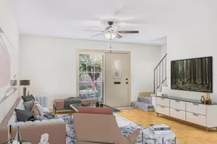 4410 T C Jester Blvd, Houston, TX 77018 - Photo 10