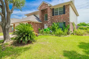 3235 Banksfield Ct, Katy, TX 77494 - Photo 2