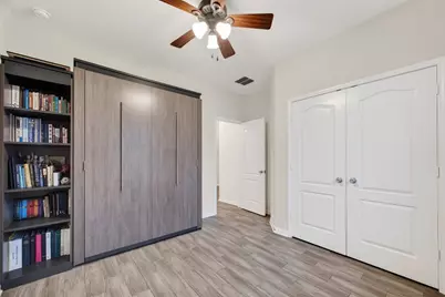 15607 Barton Orchard Lane, Houston, TX 77044 - Photo 12