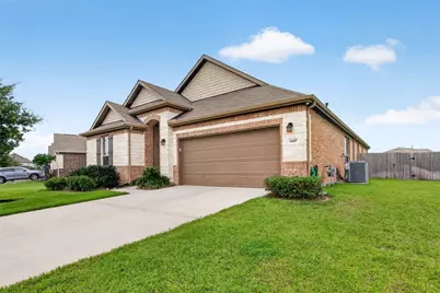 15607 Barton Orchard Lane, Houston, TX 77044 - Photo 2