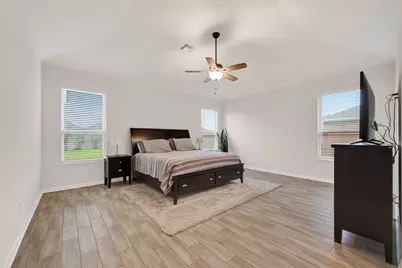 15607 Barton Orchard Lane, Houston, TX 77044 - Photo 18