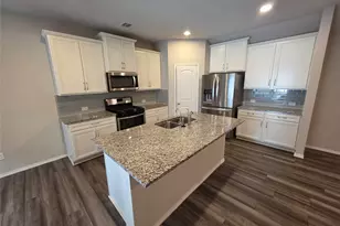 9257 Inland Leather Ln, Conroe, TX 77385 - Photo 6