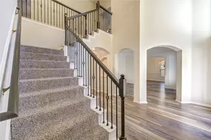 13710 Lakewood Meadow Dr, Cypress, TX 77429 - Photo 4