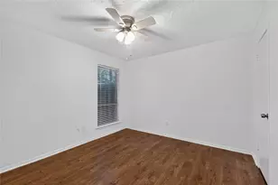 25223 Lynbriar Ln, Spring, TX 77373 - Photo 18
