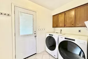 7914 Candle Ln, Houston, TX 77071 - Photo 28