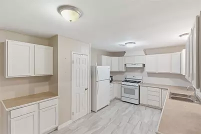 407 Present Street, Missouri City, TX 77489 - Photo 16