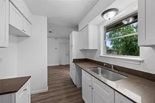 3110 Brisbane St, Houston, TX 77051 - Photo 10