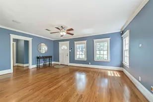 424 W 30th St, Houston, TX 77018 - Photo 8