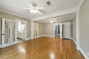 424 W 30th St, Houston, TX 77018 - Photo 22