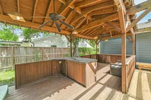 424 W 30th St, Houston, TX 77018 - Photo 40