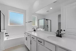 3008 Viceroy Spur Ln, League City, TX 77573 - Photo 6