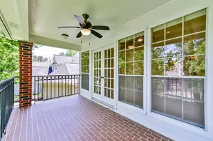 166 E Capstone Cir, The Woodlands, TX 77381 - Photo 38