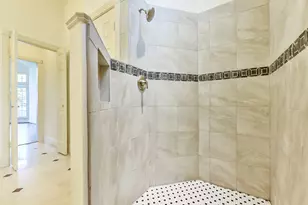 166 E Capstone Cir, The Woodlands, TX 77381 - Photo 28