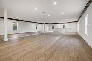 15 W Rivercrest Dr, Houston, TX 77042 - Photo 36