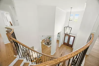 15 W Rivercrest Drive, Houston, TX 77042 - Photo 20